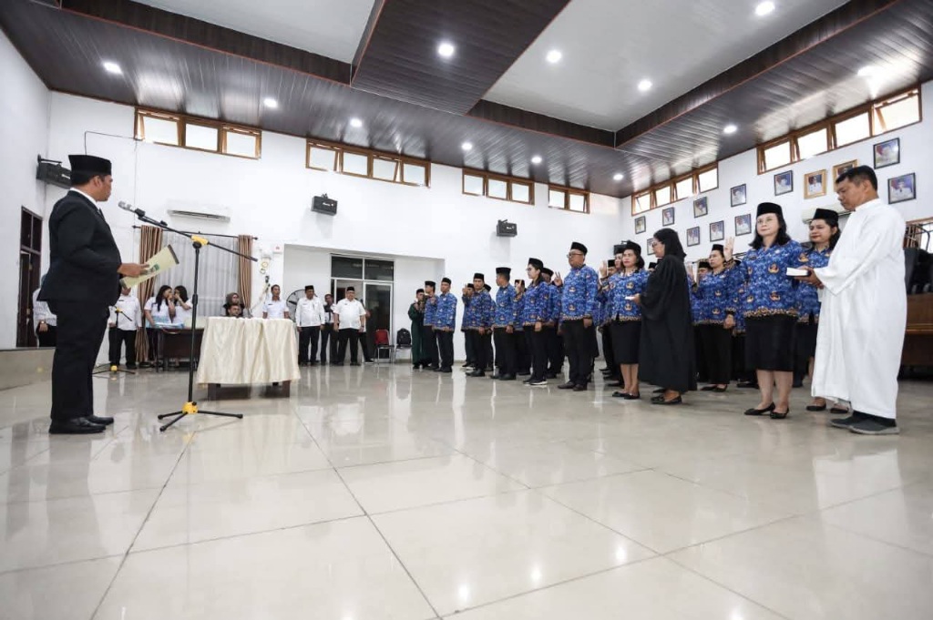 Sekda Junaedi Lantik 39 Pejabat Fungsional Pemko Pematangsiantar