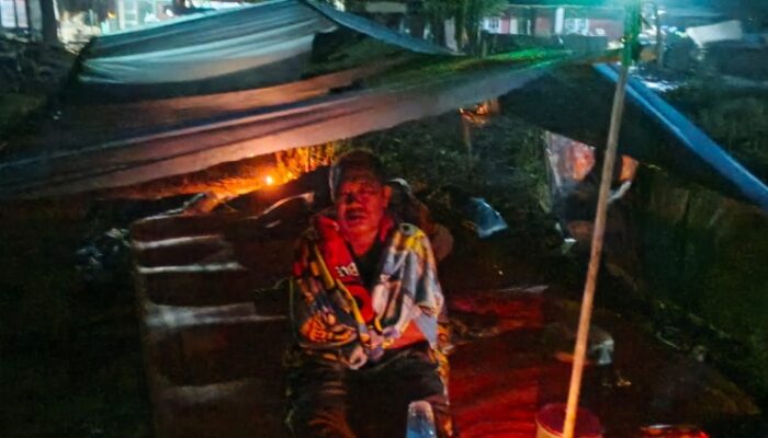 Derita Pengungsi Korban Banjir Besitang Dan Tak Adanya Pertolongan Tim SAR