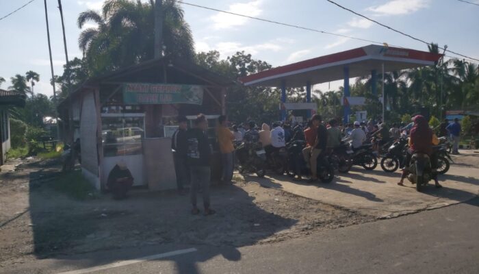 Dampak Banjir, Babalan Dan Sei Lepan Krisis Air Bersih, Sembako Dan BBM 