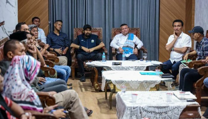 Mualem Gelar Rapat Penanganan Banjir Di Aceh Utara