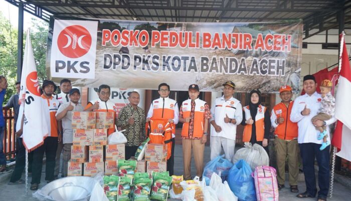 Buka Posko Peduli Banjir, PKS Banda Aceh Salurkan Bantuan Untuk Warga