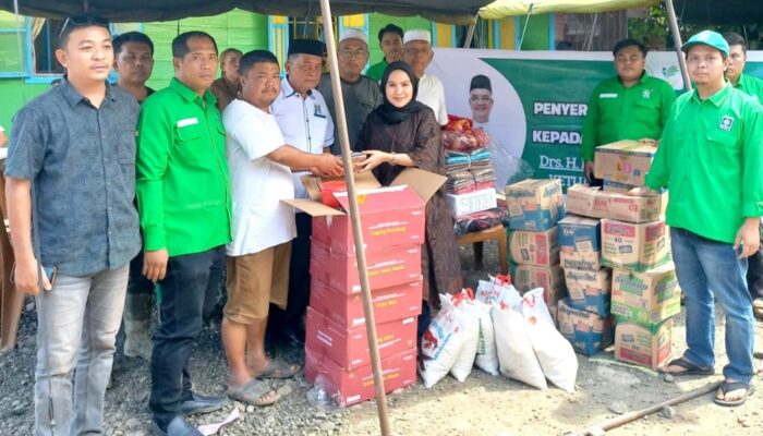 ‎Marwan Dasopang Salurkan Bantuan Ke Wilayah Terdampak Banjir Tapsel‎‎