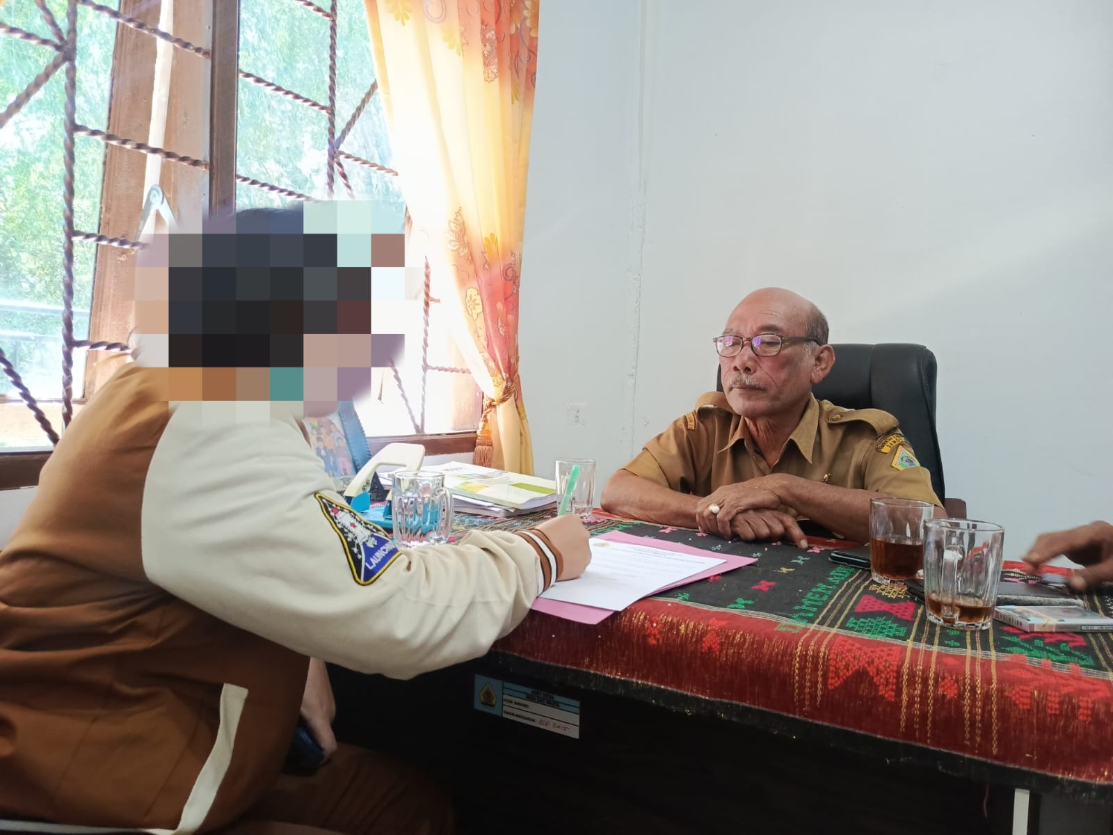 Kades Di Palipi Digerebek Selingkuh Dengan Bidan Desa