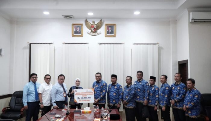 Pemkab Deliserdang Terima Bantuan Penanganan Banjir Dari Bank Sumut