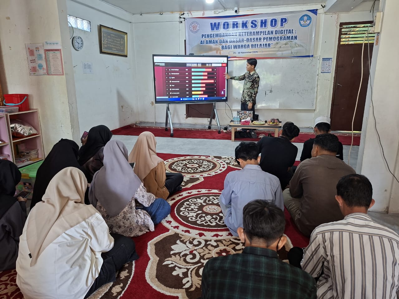 PKBM Ruman Aceh Gelar Workshop Pengembangan Keterampilan Digital Paket B Dan C