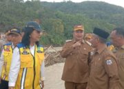 Wamen PU Dan Wamensos Tinjau Dampak Banjir Agara