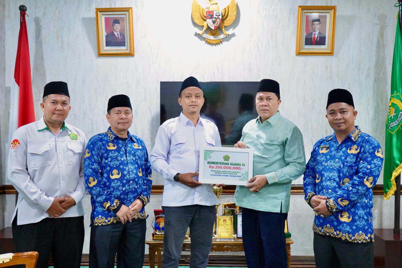 Kemenag Salurkan Bantuan Warga Terdampak Banjir Di Sumut Senilai 250 Juta