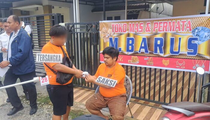 Pembakar Rumah Hakim Menangis Dan Minta Maaf