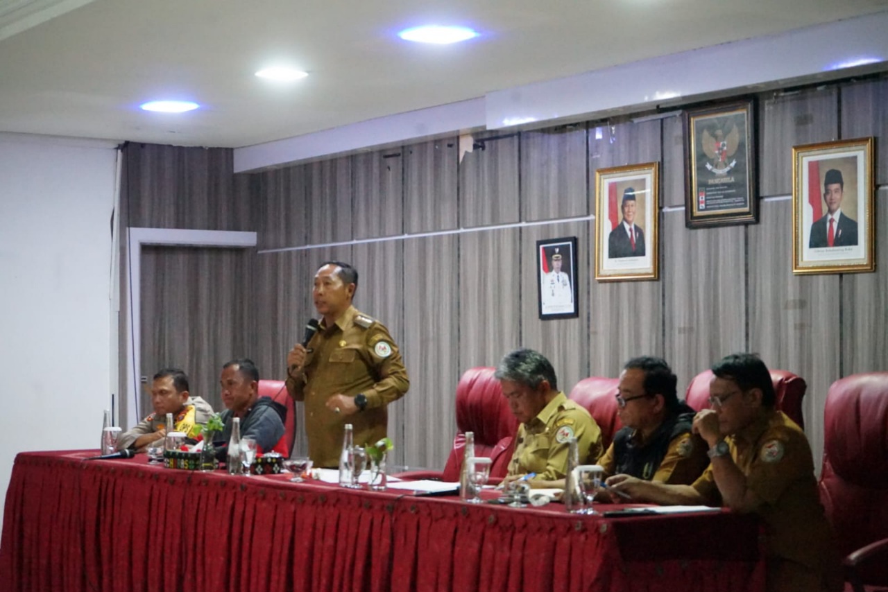 ‎Bupati Taput Tekankan Gerak Cepat Dan Ketepatan Data Penanganan Korban Bencana‎