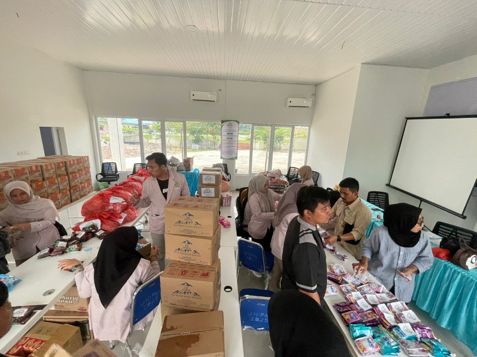 Rektor UNIPAL: Bersyukur Civitas Akademika Tak Kenal Lelah Bantu Korban Banjir Langkat Dan Sekitarnya