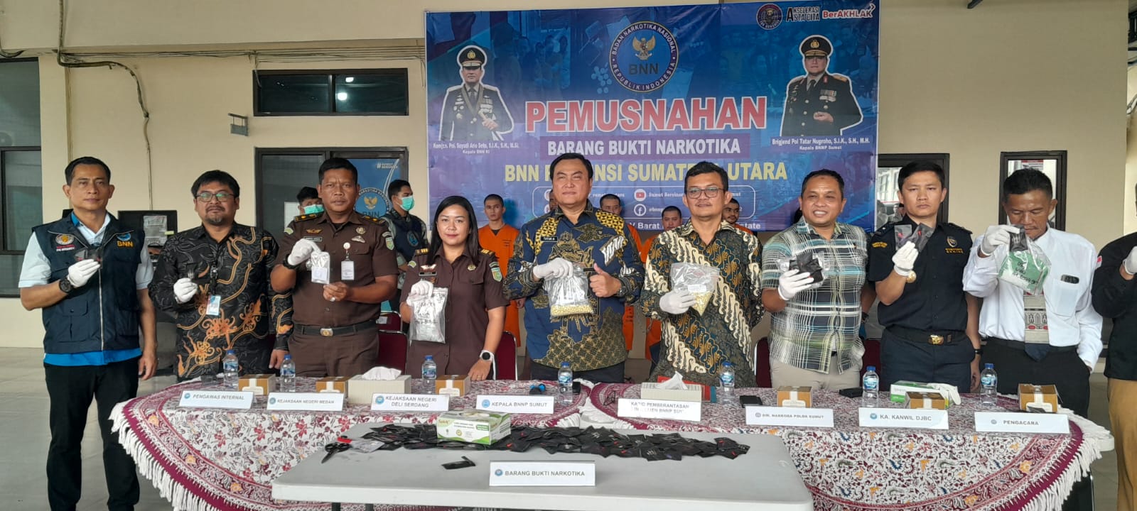 BNNP Sumut Musnahkan Vape Mengandung Kokain Jaringan Vietnam