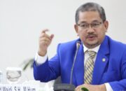 Menjaga Kewarasan Publik