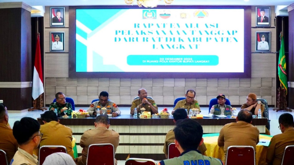 Kolaborasi Dengan BNPB, Bupati Langkat Evaluasi Pelaksanaan Tanggap Darurat Penanganan Banjir