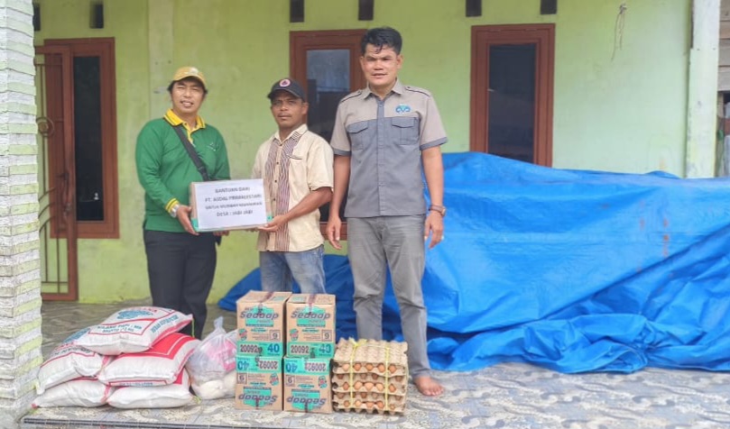 PT APL Kebun Lae Langge Bantu Warga Terdampak Banjir