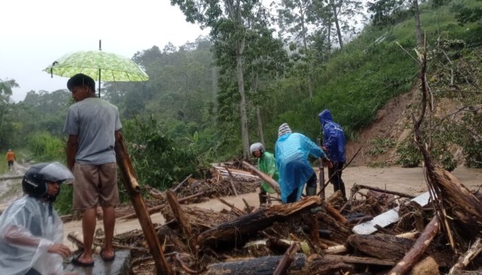 Situasi Krisis Di Rusip Antara, Warga Mulai Kehabisan Bahan Makanan
