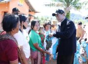 Mentan/Kepala Bapanas Salurkan Bantuan Pangan Di Sumut, Pastikan Pasokan Pangan Aman