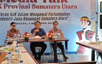 Kepala Otoritas Jasa Keuangan (OJK) Provinsi Sumut, Khoirul Muttaqien, dalam paparan perkembangan industri keuangan kepada awak media, Kamis (4/12/2025).