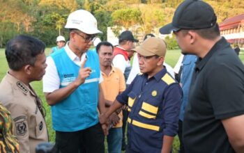 Pemulihan Listrik Sumut Dikebut, Menteri ESDM Tinjau Langsung Lokasi Terdampak Bencana