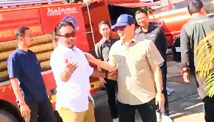 Wamen Komdigi Tinjau Usai Banjir Pidie