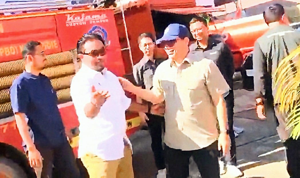 Wamen Komdigi Tinjau Usai Banjir Pidie