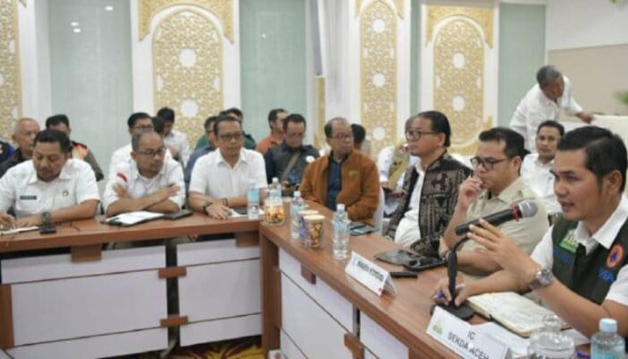 Sekda Aceh Instruksikan Percepatan Distribusi Logistik Dan Pemulihan Akses