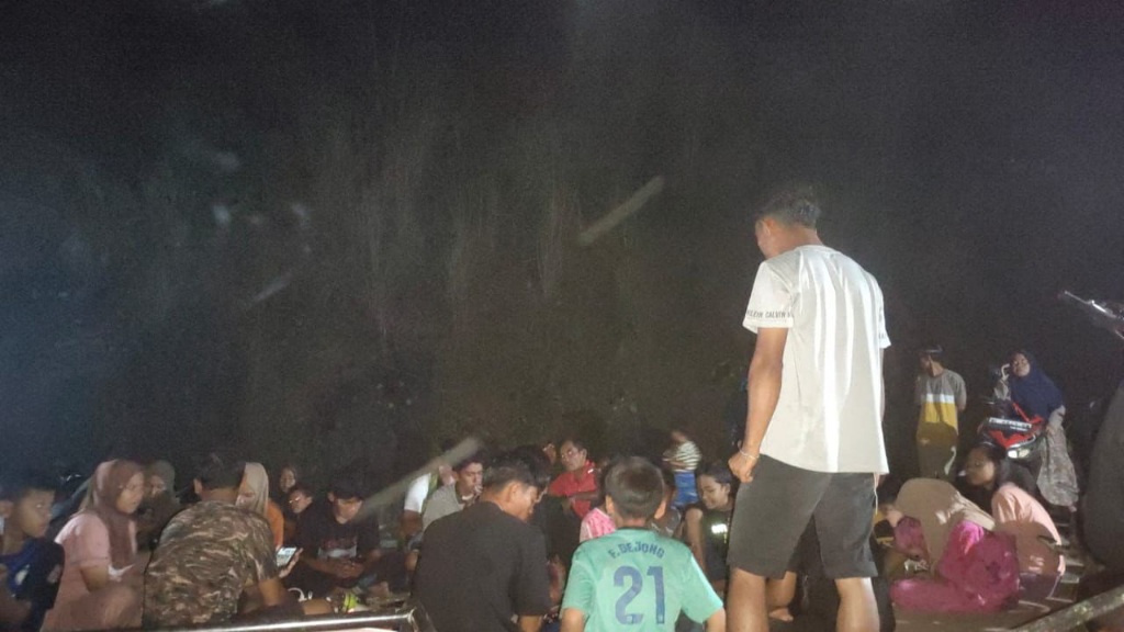 Warga Lega Dengan Hadirnya Wi-Fi Starlink Dari Polres Aceh Tenggara