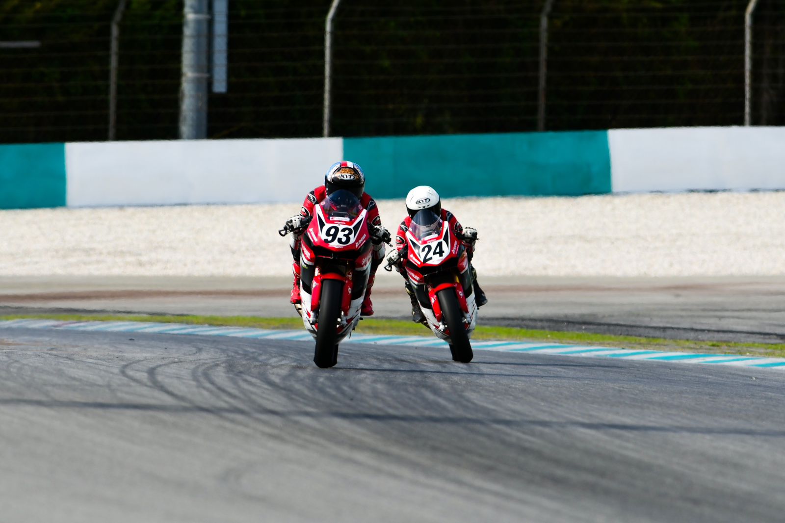 Astra Honda Siap Kunci 4 Gelar JuaraPutaran Terakhir ARRC Thailand 2025