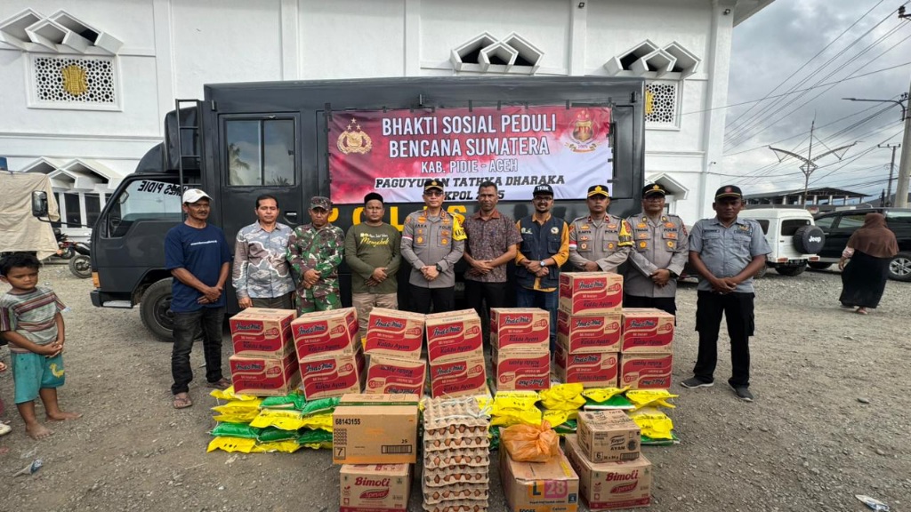 Akpol 2005 Salurkan Bantuan Untuk Warga Terdampak Banjir Di Pidie
