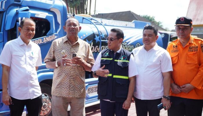Bupati Langkat Lepas 20 Mobil Tangki Air Bersih Untuk Warga Terdampak Banjir