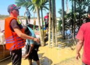 Jamil Hasan Politisi PAN: Di Tengah Banjir Tetap Fokus Berikan Semangat Warga Seruway