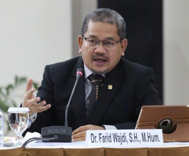 Menyalakan Kemanusiaan