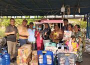 Prihatin Korban Banjir, Dahnil Ginting Bantu Sembako Di Tanjung Rejo