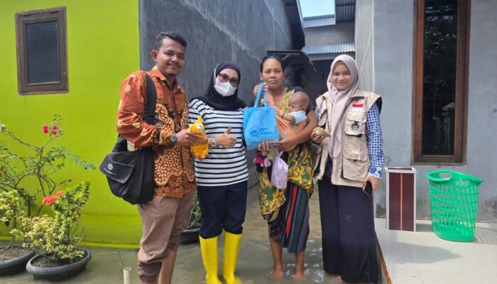 Banjir Di Tanjung Beringin Masih Bertahan, Camat Salurkan 300 Paket Bantuan BGN