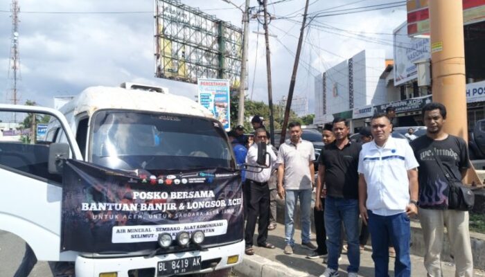 Abdul Muhkti Lepas 35 Relawan Dan 15 Ton Logistik Korban Banjir Aceh