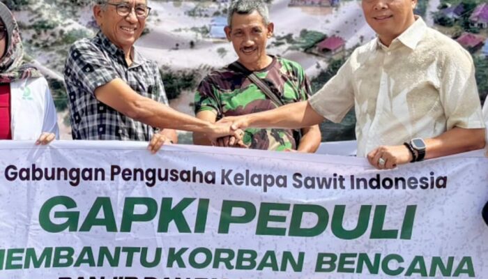 GAPKI Peduli Salurkan 10 Ton Beras Untuk Korban Bencana Di Sumut