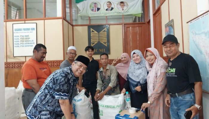 ICMI Aceh Salurkan 3 Ton Logistik Ke Aceh Tamiang