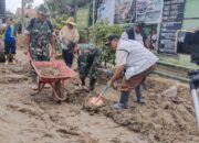 Pemkab Agara Gelar Gotong Royong Massal Membersihkan Tumpukan Sampah Pascabanjir