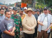 Bupati Abdya Bantu Korban Banjir Aceh Tenggara Satu Truk