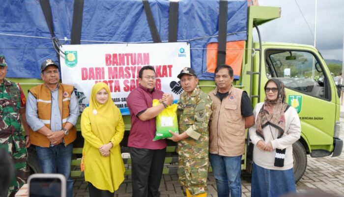 Masyarakat Sabang Bantu Korban Banjir