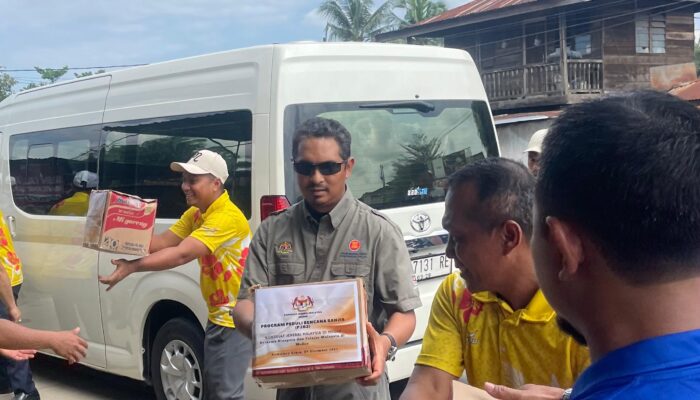 Konjen Malaysia Medan Kirim Bantuan Ke Korban Banjir Tanjung Pura