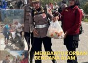 Polwan Polres Aceh Tenggara Bagikan Nasi Bungkus Korban Banjir