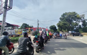 Antrean Panjang BBM Di Siantar Hingga Dinihari, Akademisi: Picu Masyarakat Frustasi