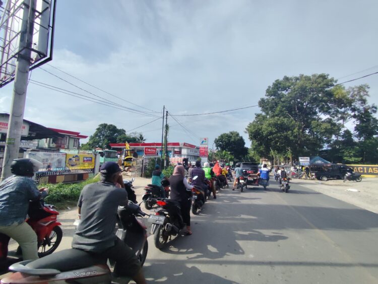 Antrean Panjang BBM Di Siantar Hingga Dinihari, Akademisi: Picu Masyarakat Frustasi