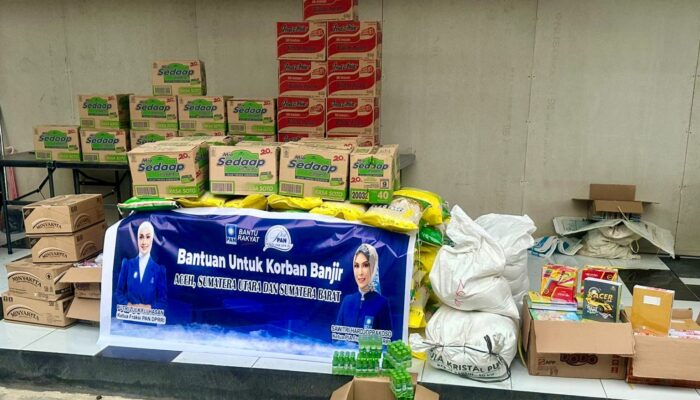 Istri-istri Anggota Fraksi PAN DPR RI Bantu Korban Bencana Tapsel