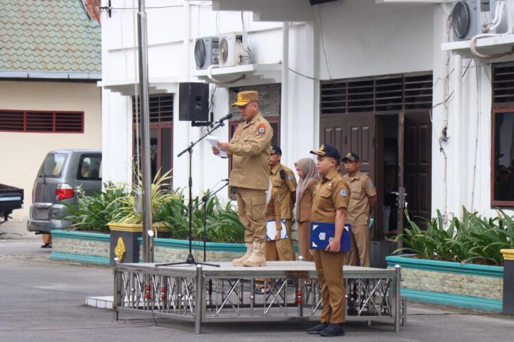 Pj. Sekda Binjai Pimpin Apel Gabungan, Tekankan Disiplin Dan Ketepatan Pengelolaan Anggaran 2025