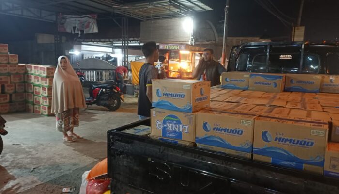 Ketua PAC PDI-Perjuangan Beringin Salurkan Bantuan Untuk Korban Banjir Aceh Tamiang