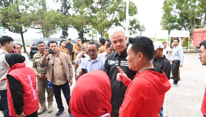 Ganjar Pranowo Salurkan Bantuan ke Humbahas