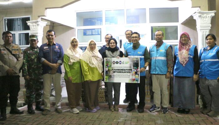 PLN IP dan IP Service Hadir Menguatkan Warga Dan Pegawai Terdampak Banjir