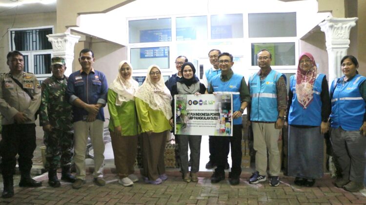 PLN IP dan IP Service Hadir Menguatkan Warga Dan Pegawai Terdampak Banjir