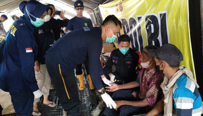 Nakes Polri Layani Kesehatan Gratis Korban Banjir Di Aceh Tamiang